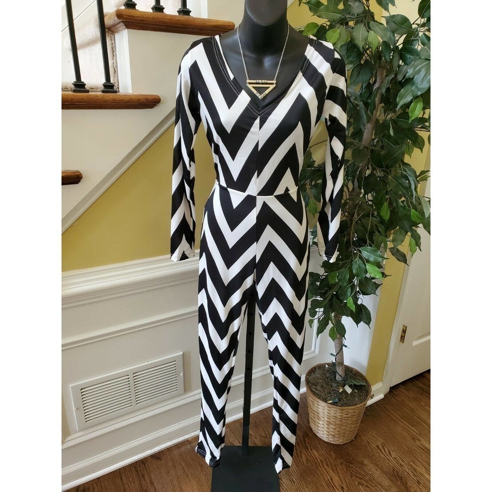 Women Jumpsuit Bodysuit SZ Large Runs Small